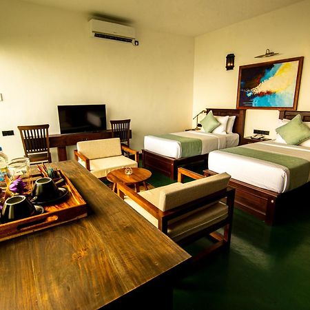The Rockwall Boutique Hotel Bentota Eksteriør bilde